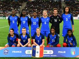 L'équipe de France féminine avant un match amical face à l'Italie. AFP