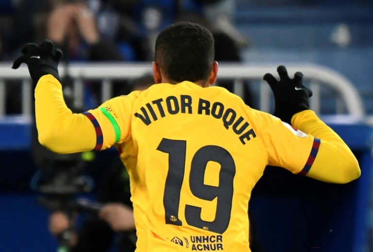 Vitor Roque dead set on staying at Barcelona
