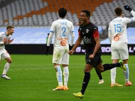 La crise couve à l'OM, Eyraud hausse le ton. afp