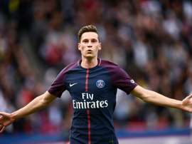 Julian Draxler contra o Bordeaux. AFP