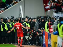 L'attaquant polonais Robert Lewandowski exulte après avoir inscrit un but face à la Roumanie. AFP