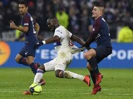 Ndombèlé podría cambiar de equipo. AFP