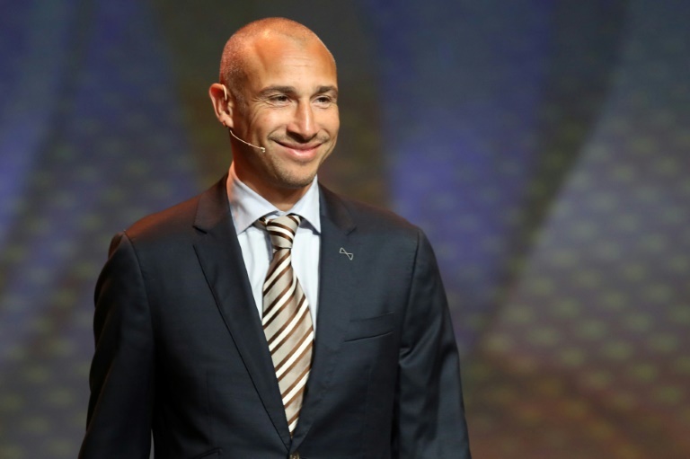 Henrik Larsson believes Man United need time