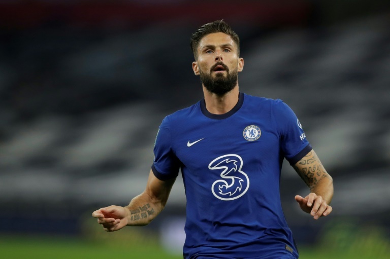 I M Not Going Anywhere Without A Fight Giroud Convinced He Can Still Play A Part At Chelsea