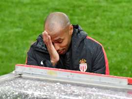 Henry, sin suerte en su estreno como técnico. AFP