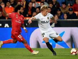 Le Real Madrid perd à Valence et du terrain. AFP