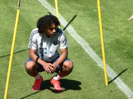 Joshua Zirkzee could go on loan to the Premier League. AFP