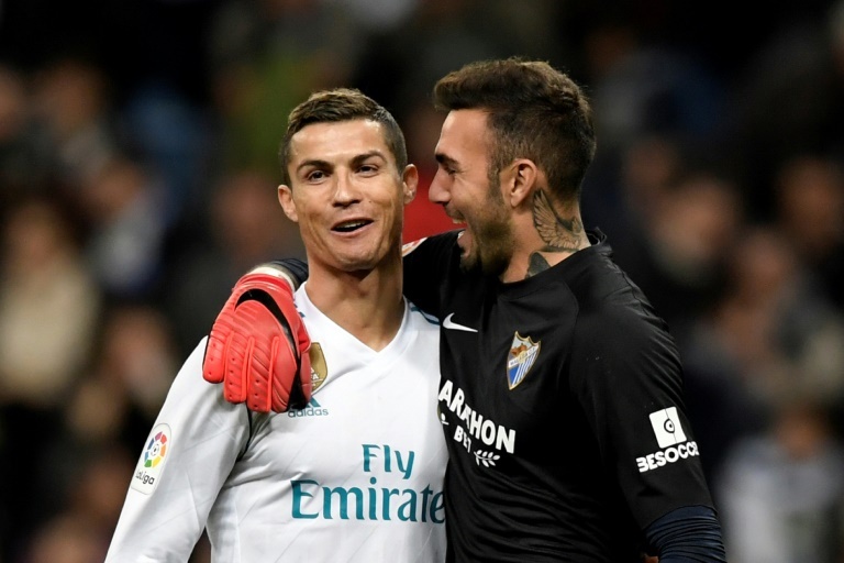 Raphaël Varane et Karim Benzema alignés d'entrée contre l'Athletic Bilbao — Real Madrid Raphaël Varane et Karim Benzema alignés d'entrée contre l'Athletic Bilbao — Real Madrid