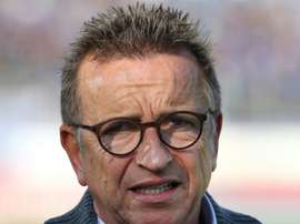 Norbert Meier, alors entraîneur de Darmstadt 98 avant le match face à RB Leipzig. AFP