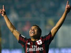 Lattaquant de lAC Milan Carlos Bacca face à Frosinone, le 20 décembre 2015 au stade Matusa