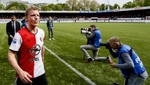 De retirarse como campeón de la Eredivisie a volver a jugar en Tercera