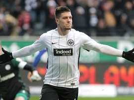 L'Eintracht de Francfort étudiera le cas de Jovic. EFE