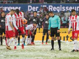 Sous une neige abondante, le FC Cologne sest incliné sur sa pelouse devant Fribourg. AFP