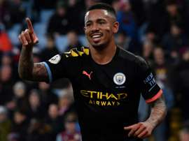 Gabriel Jesus falou sobre a sua disputa com Agüero. AFP