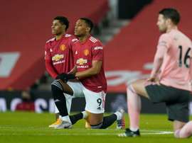 Manchester United dénonce des insultes racistes contre Tuanzebe et Martial. afp