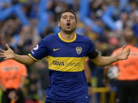 Riquelme apostou forte em Cardona. AFP