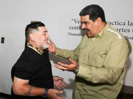 Le président chaviste Maduro accueille Maradona à Caracas