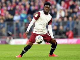Alphonso Davies, du camp de réfugiés aux ors du Bayern. AFP