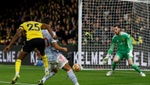 El Brentford se suma a la larga lista por Emmanuel Dennis