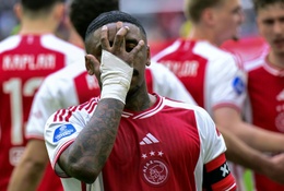 El peor Ajax del siglo es el sueño de Róber González