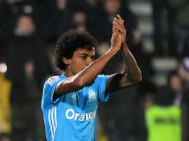 Luiz Gustavo apontou o terceiro do Marseille. AFP