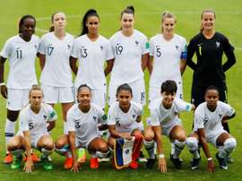 La France cherche sa qualification pour les demies. AFP