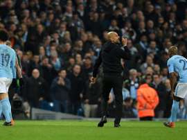 Dans le football, on peut vite passer de Manchester City à la quatrième division française. AFP