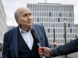 Blatter said he has not got major complications. EFE