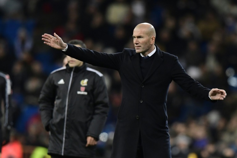 El puzzle defensivo de Zidane en Vigo