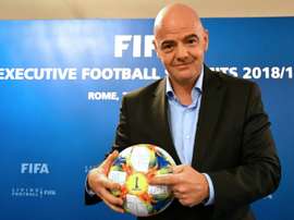 Infantino s'active. AFP