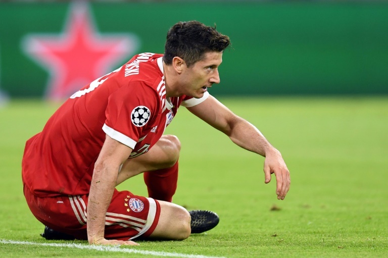 Robert Lewandowski cada vez más lejos — Real Madrid