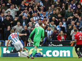 Manchester United anulado em Huddersfield. AFP