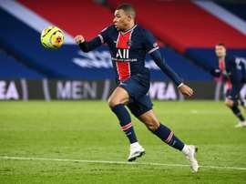 Le PSG joue son avenir, Frappart écrit l'histoire. AFP