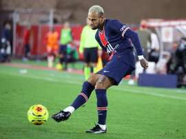 Mbappé et Neymar, la défaite en pensant à Leipzig. afp