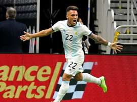 A briga por Lautaro se intensifica. AFP