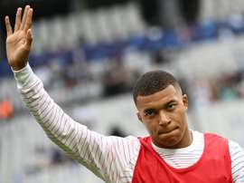 Mbappé ne pourra pas débuter le match face à l'Atalanta. afp