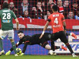 Le gardien Vaclik blessé, Koubek appelé. AFP