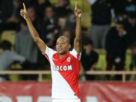 Lattaquant de Monaco Kylian Mbappé fête un but contre Montpellier, le 21 octobre 2016 à Louis-II