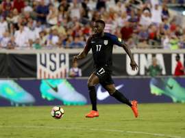 L'Américain Jozy Altidore, auteur d'un doublé, contrôle le ballon face à Trinité-et-Tobago. AFP