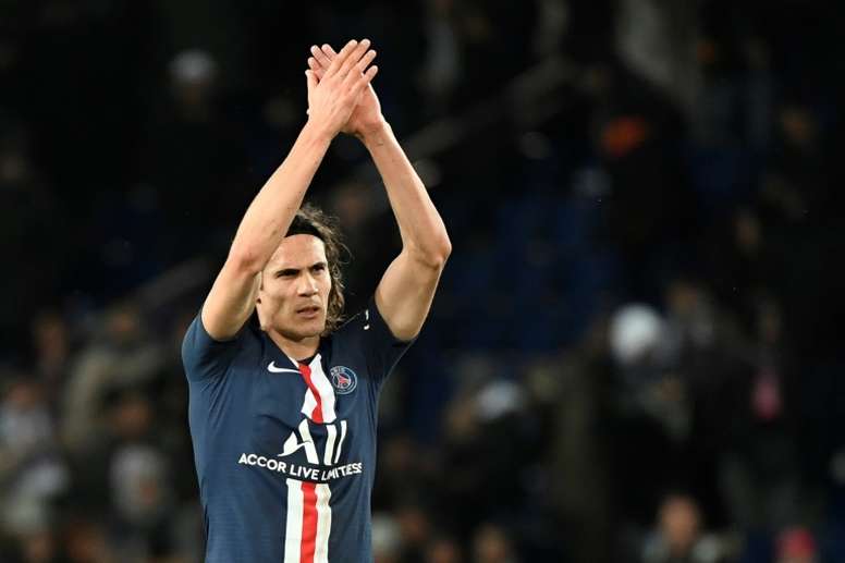 Chelsea também quer Cavani. AFP