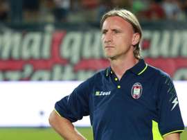 Davide Nicola alors entraîneur de Crotone. AFP