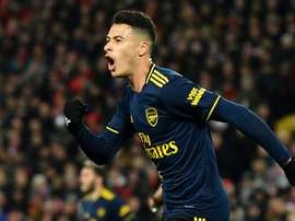 Martinelli na mira de dois gigantes. AFP