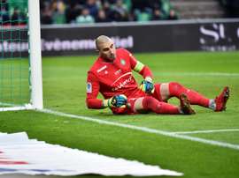 L'AS Saint-Étienne confirme la blessure de Ruffier. AFP