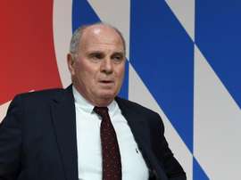 Hoeness descarta contratações acima de 80 milhões. AFP