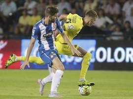 Víctor Álvarez superó sus problemas en el aductor derecho y ya entrena con el grupo. EFE/Archivo