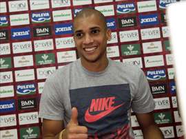 El central brasileño Matheus Doria, durante su presentación oficial como jugador del Granada CF. EFE