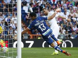 Andrés Fernández, alors au Grenade, lors d'un match contre le Real Madrid à Santiago Bernabéu. EFE