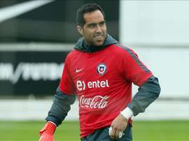 El guardameta de la selección chilena de fútbol Claudio Bravo. EFE