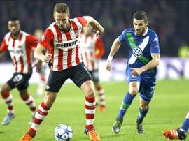 De Jong has signed on for another season. EFE