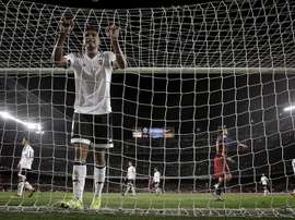 Alemany confirma el acuerdo con Sao Paulo por Santos y la posible salida de Alves. EFE